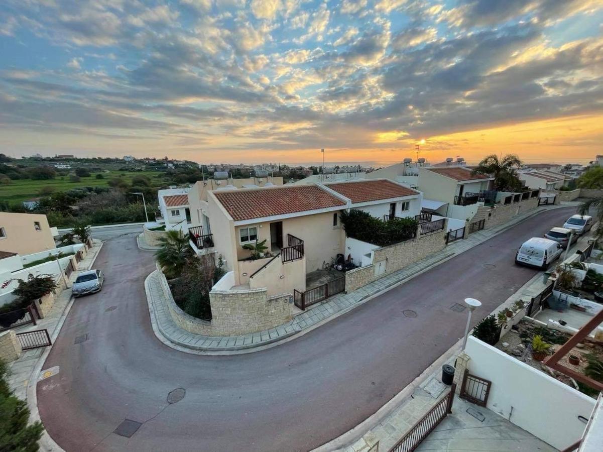 Melanos Sea View Apartment Paphos Exterior foto
